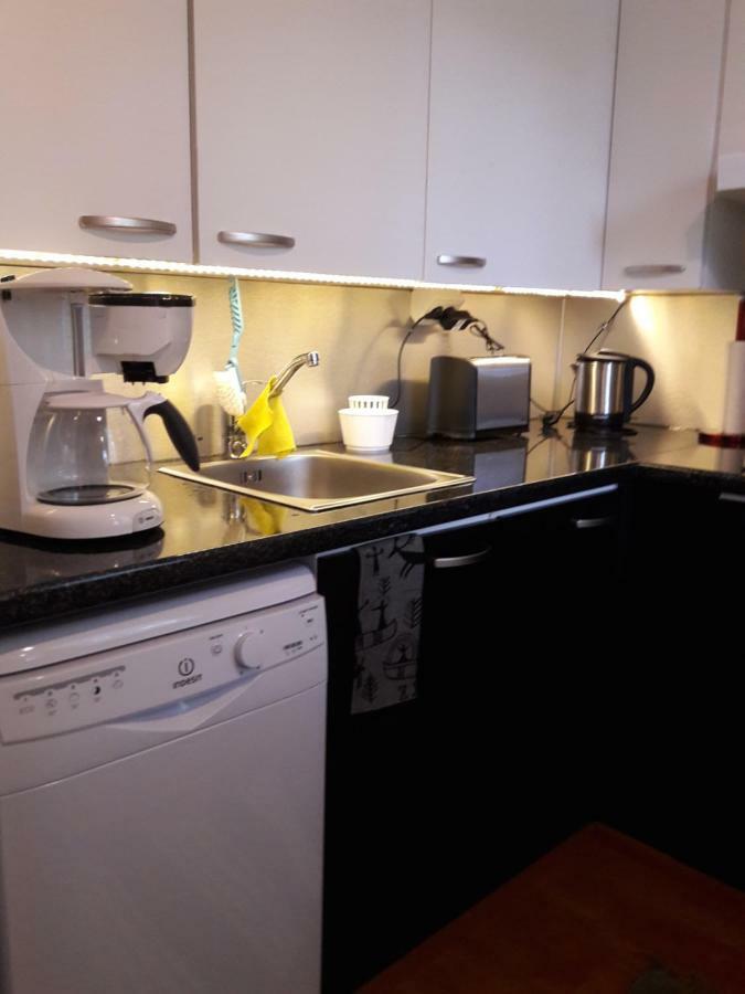 Apartment Kivistoe, 2 Km From Centrum, Free Wifi And Parking, No Smoking, Allergenes Jyväskylä Εξωτερικό φωτογραφία